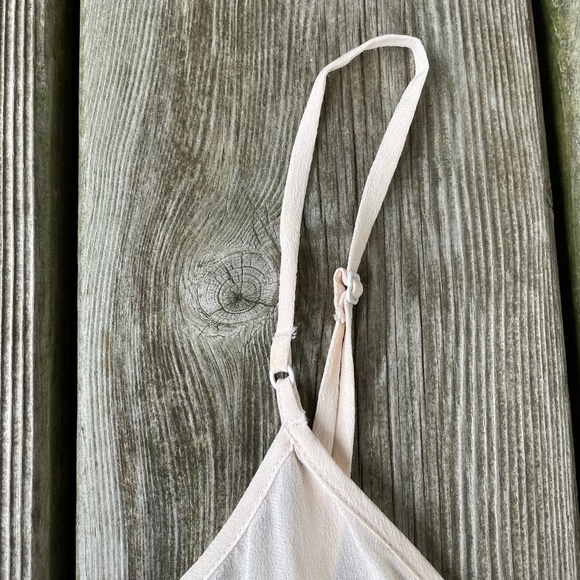 Cami Top: Aritzia Wilfred Pale Pink Silk Tank - Picture 8 of 9